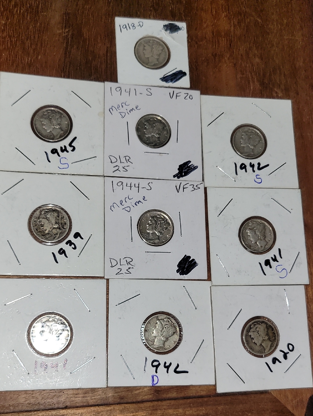 Vintage Mercury Dimes Collection - 90% Silver. 10 Total Coins